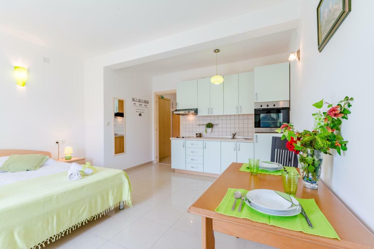 Holiday House Barbara Supetar Extérieur photo